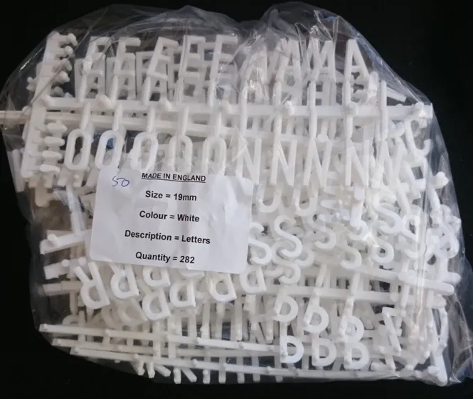Hovedbilde Bokstavsett pegboard 19mm